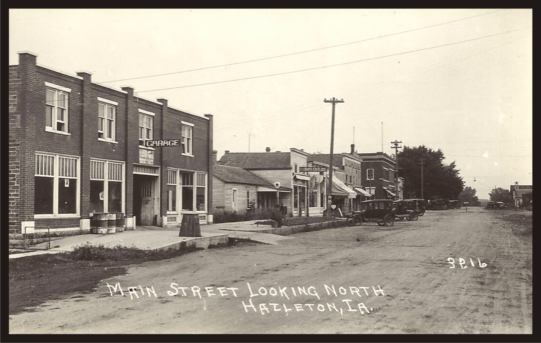 Old Main Street looking North - Hazleton, Iowa